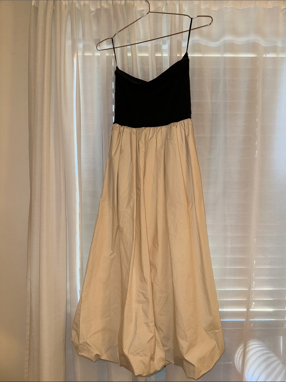 Strapless color-block bubble dress